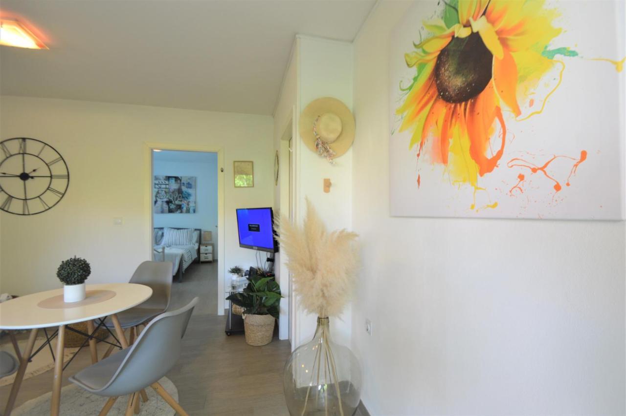 Apartment Vinea-Parking Included 希贝尼克 外观 照片