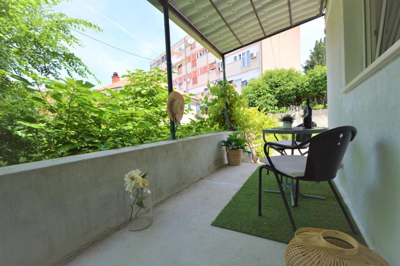Apartment Vinea-Parking Included 希贝尼克 外观 照片
